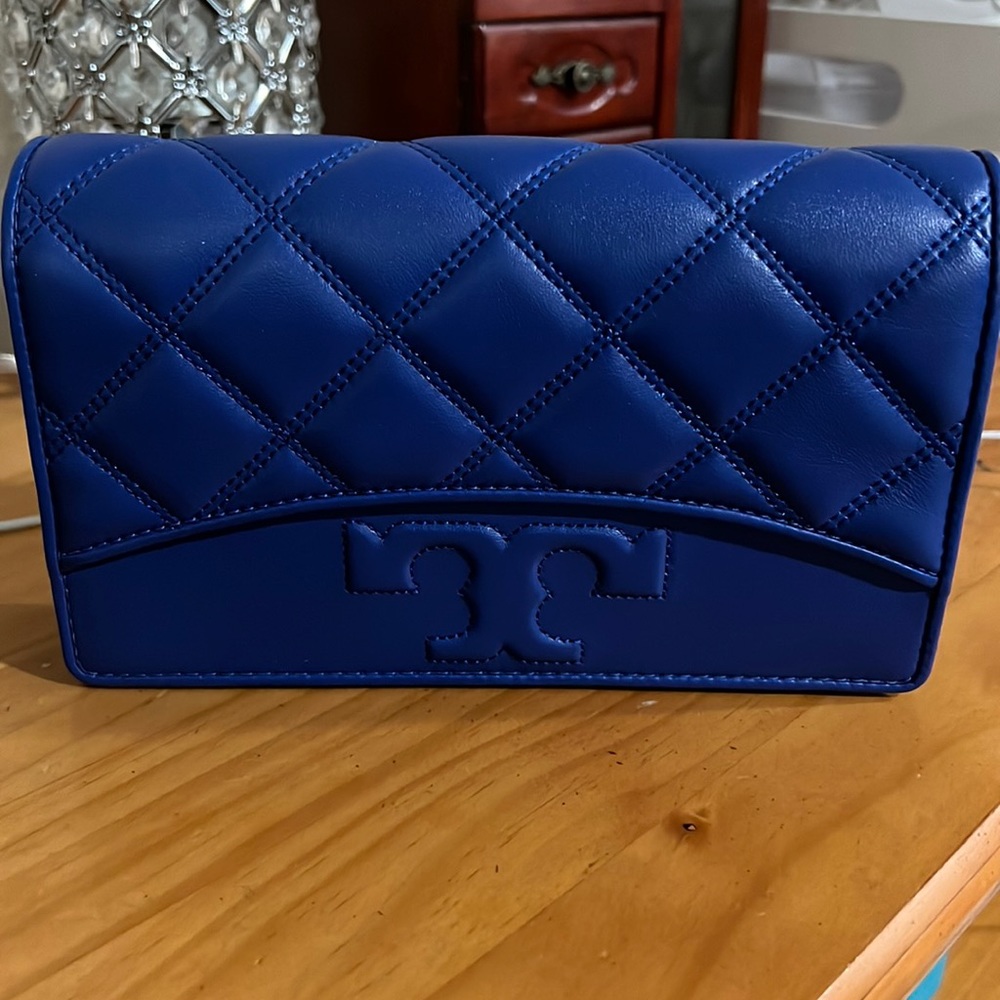 Tory burch!!